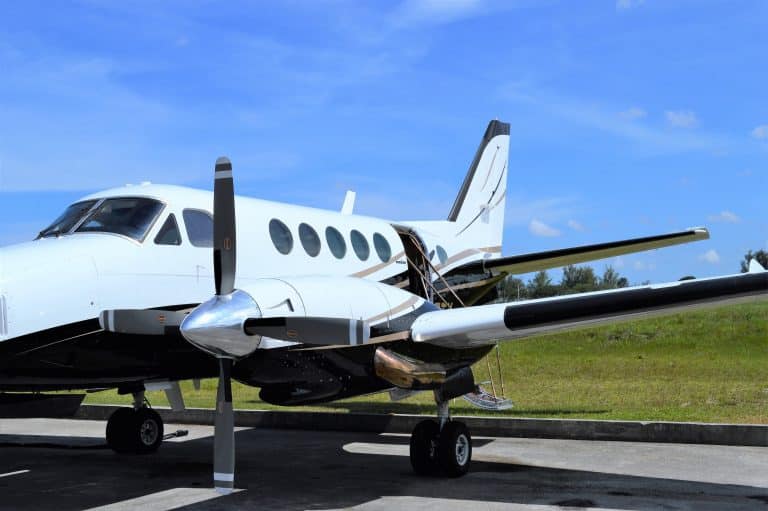 1981 King Air B100, BE-106, sold aircraft