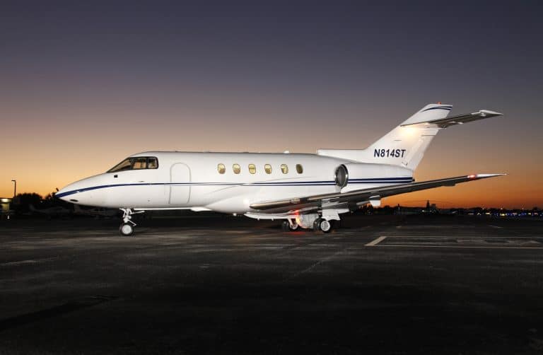 1995 Hawker 800XP, 258272, sold aircraft