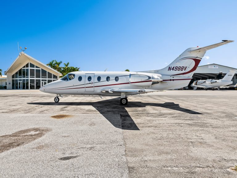 2008 Hawker 400XP, RK-572, sold aircraft